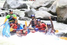 COSTA RICA - Rafting sur le rio Pacuare